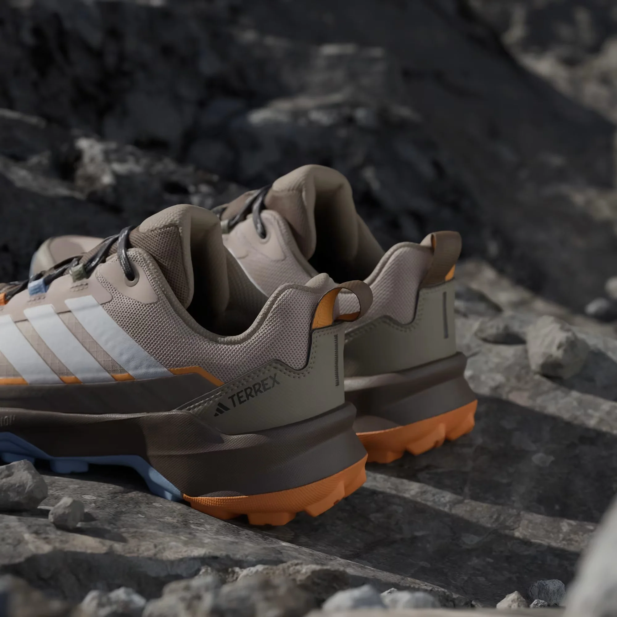 Adidas Terrex Women's Skychaser AX5 GORE-TEX Hiking Shoes Wonder Taupe/Off White/Glow Blue HP7169 - Image 9